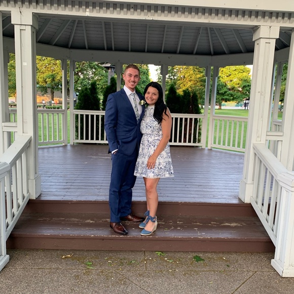 Meet your Posher, Tayler - Picture 1 of 1